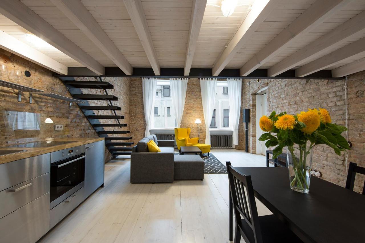Stylish Studio Apartment In The Heart Of Riga Exterior foto